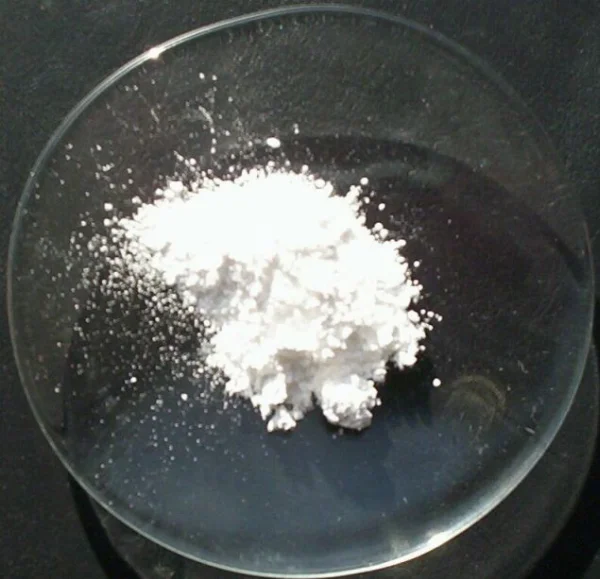 Actual material reference photograph of Magnesium Oxide